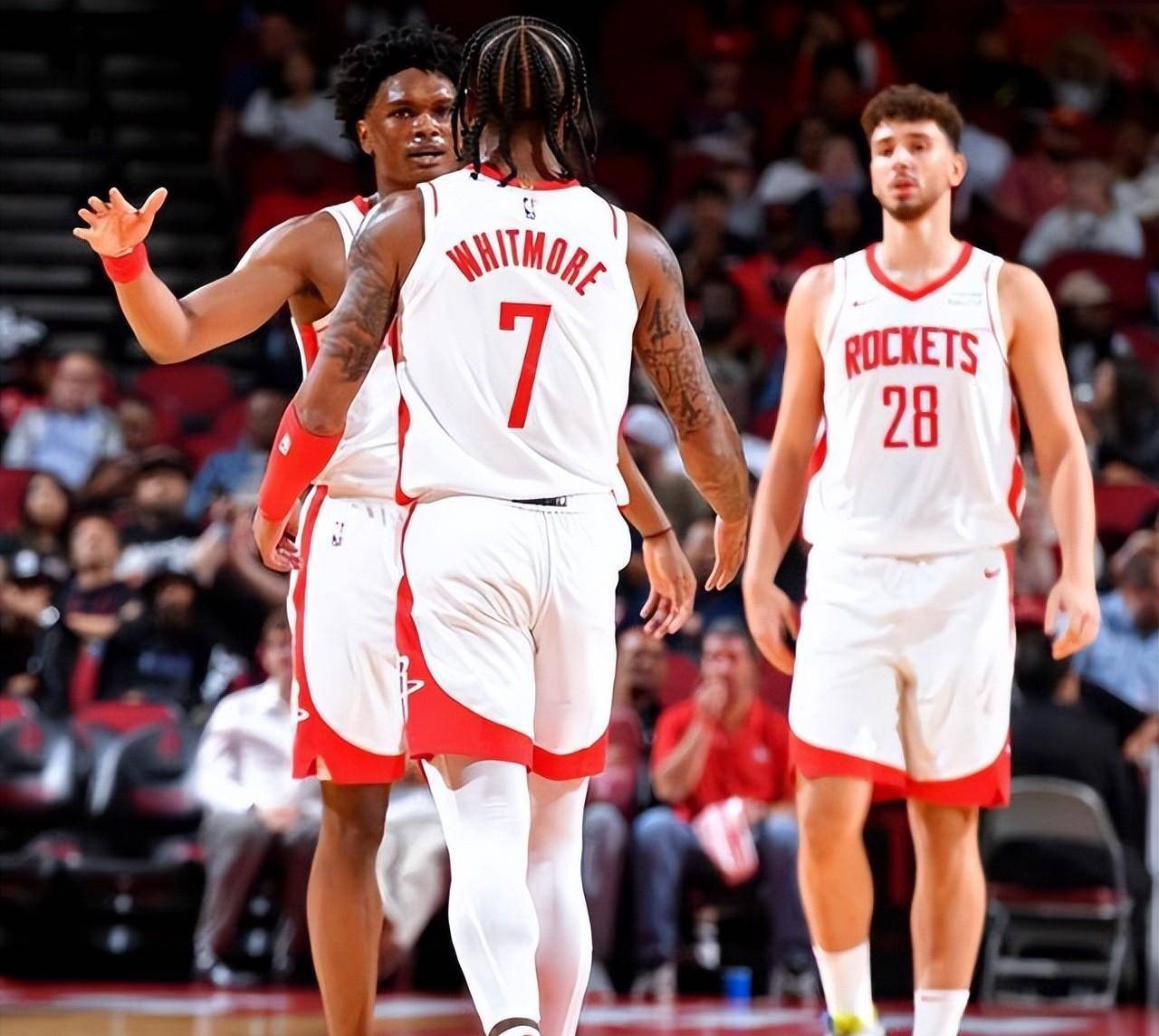 意甲：尤文2-0轻取卡利亚里（意甲：尤文2-0完胜卡利亚里）