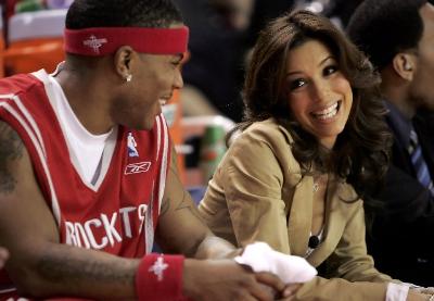 半场：勒沃库森5-0海登海姆，希克闪击+双响，霍夫曼建功（半场战报：勒沃库森5-0领先海登海姆，希克开场破门梅开二度，霍夫曼也进球）